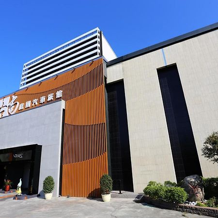 Go Shine Motel Pingtung Kültér fotó